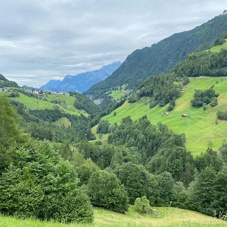 Quadern Apartmenthaus B204